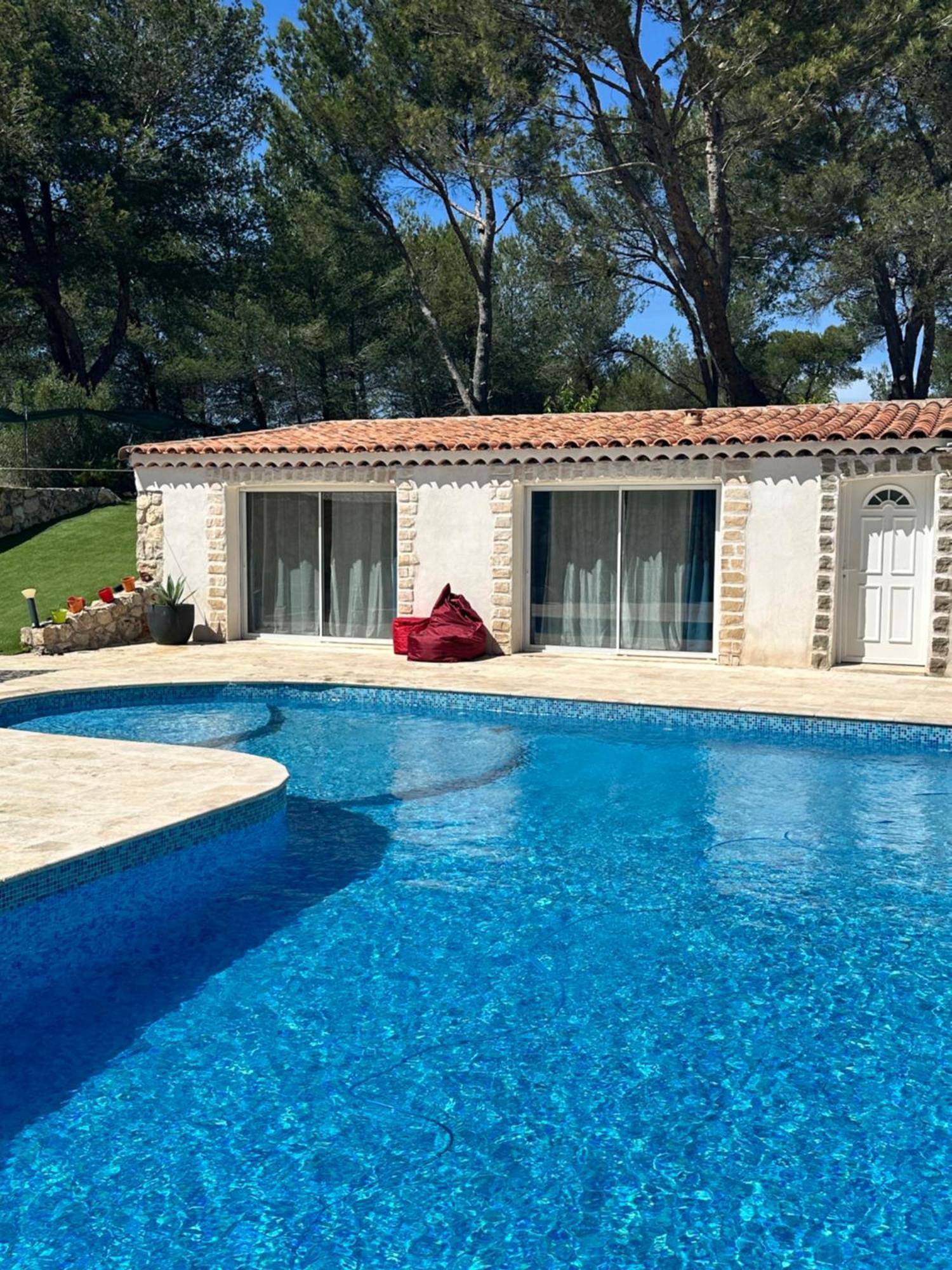 Jolie Maison Avec Vue Sur Piscine 布克贝尔航空 外观 照片